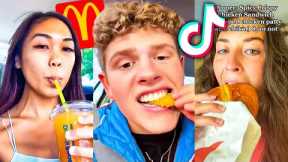 What I Eat In A Day? *Fast Food Edition* TikTok Compilation 😋